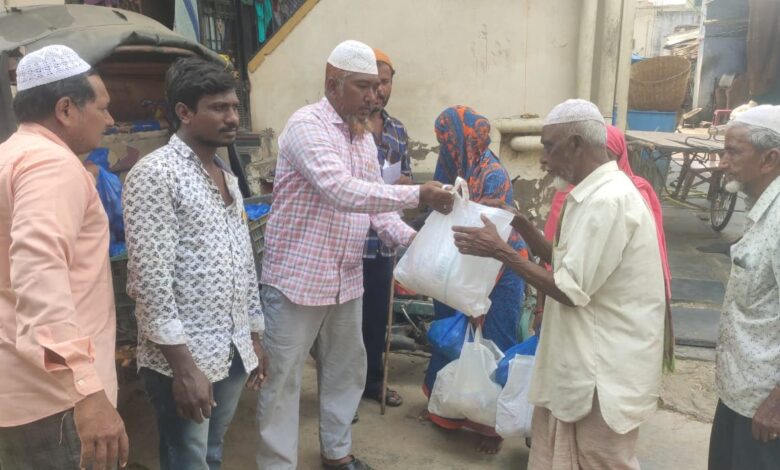 శిరివెళ్ళలో హెల్పింగ్ హ్యాండ్ అధ్వర్యంలో శిరివెళ్ళలో హెల్పింగ్ హ్యాండ్ అధ్వర్యంలో