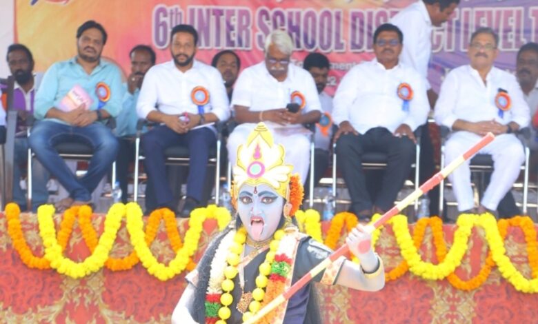 6వ జిల్లా స్థాయి బాల్ టోర్నమెంట్ ప్రారంభోత్సవం 6వ జిల్లా స్థాయి బాల్ టోర్నమెంట్ ప్రారంభోత్సవం